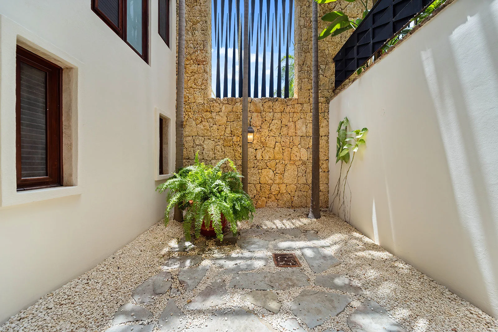 El Batey 11 courtyard garden, Casa de Campo®