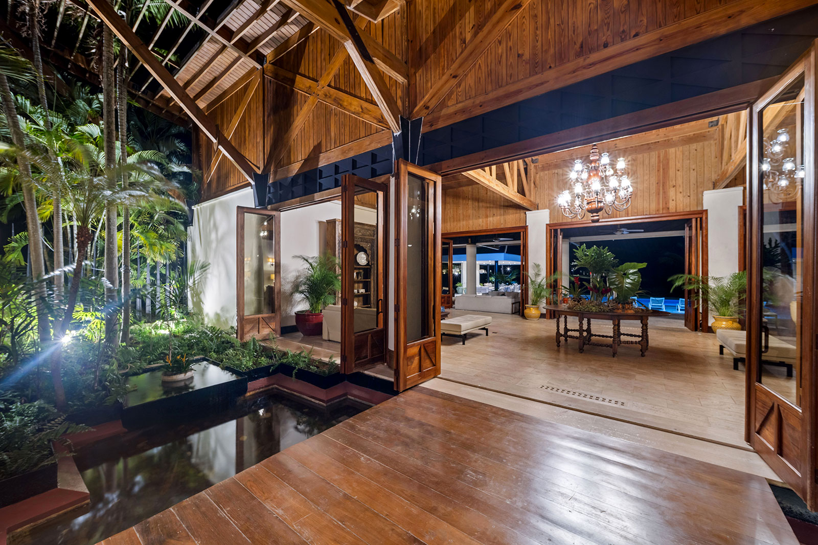 El Batey 11 reflecting pool and interior garden at night, Casa de Campo®