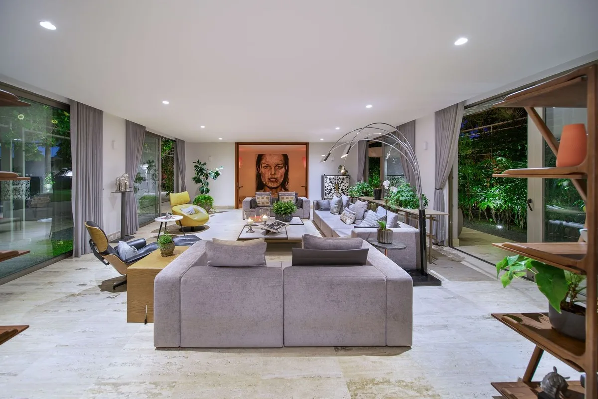 Living room with marble floors and garden views, Barranca 17, Barranca, Casa de Campo®