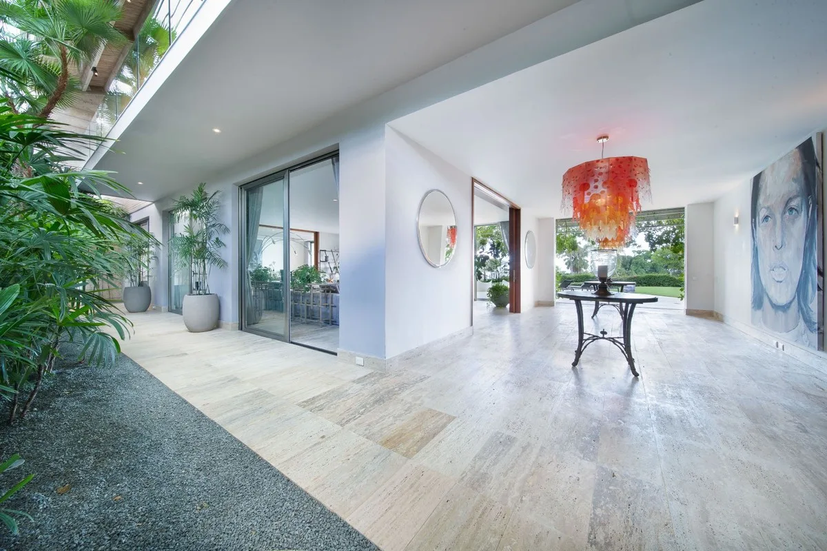 Entrance hall with marble floors and garden views, Barranca 17, Barranca, Casa de Campo®