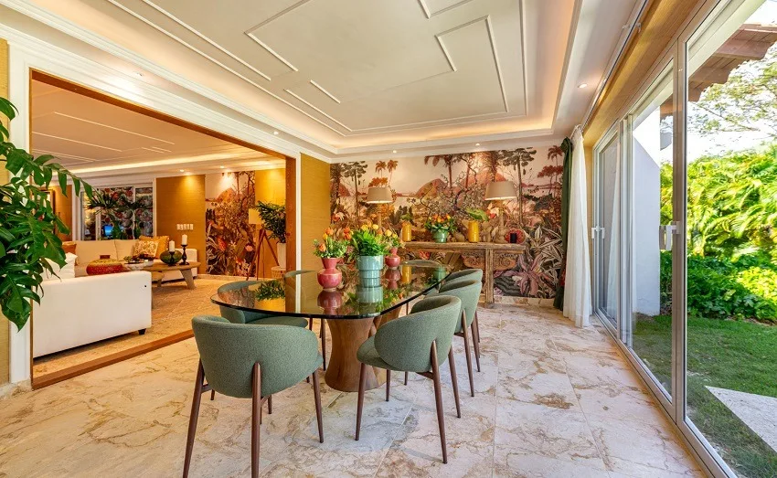 Dining area with stone feature wall and garden doors, Las Cañas I 37, Las Cañas, Casa de Campo®