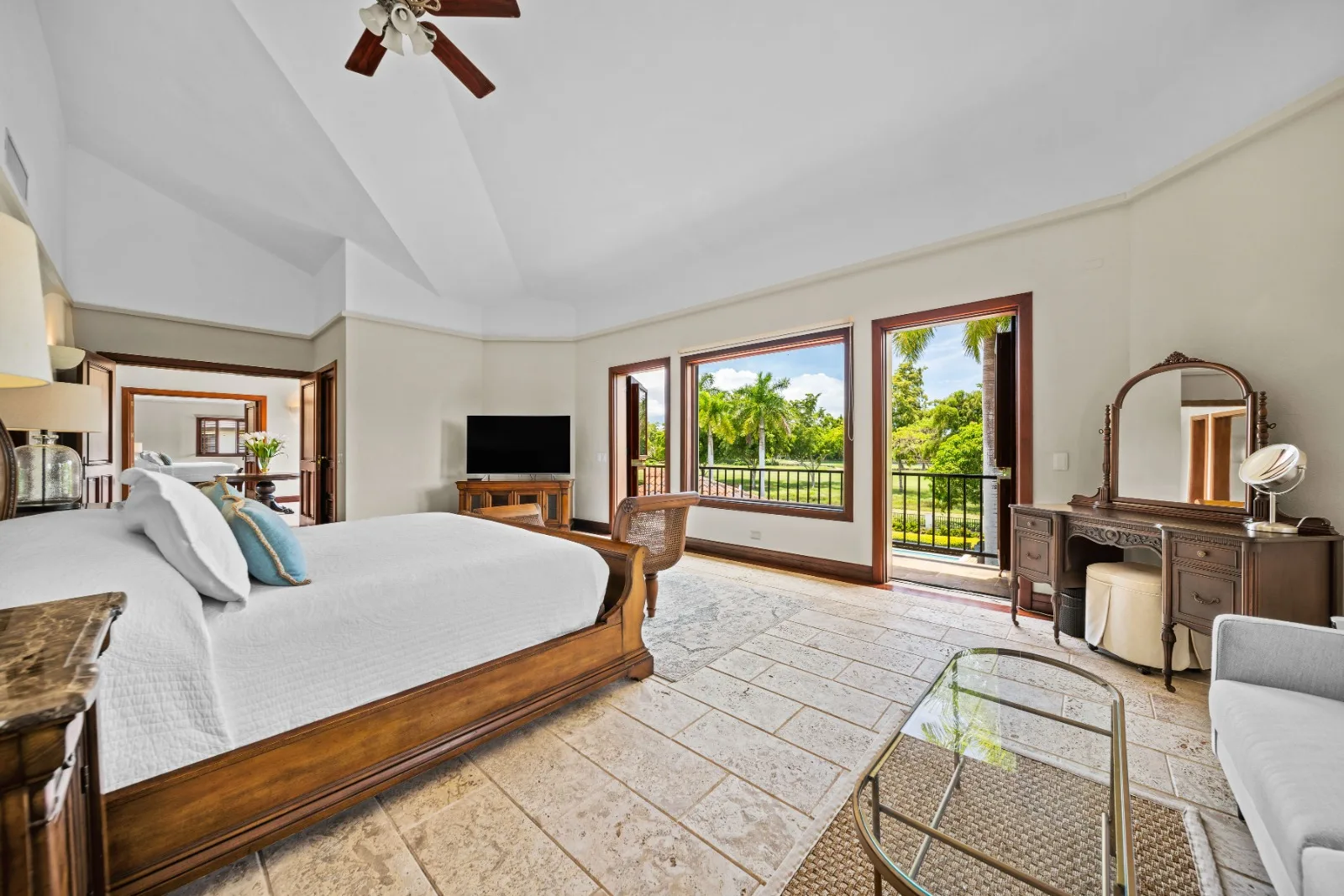 Bedroom with dressing table and garden views, Punta Aguila 52, Punta Aguila, Casa de Campo®