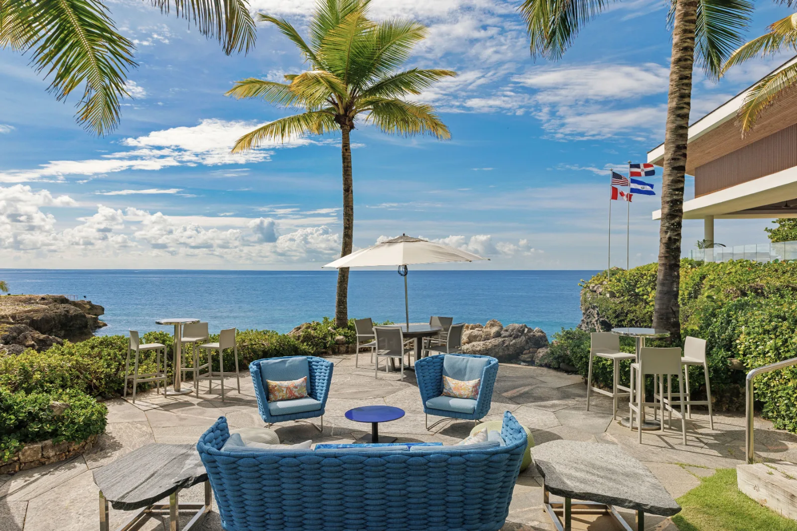 Clifftop seating terrace facing the Caribbean, Villa Farallón, Punta Aguila, Casa de Campo®