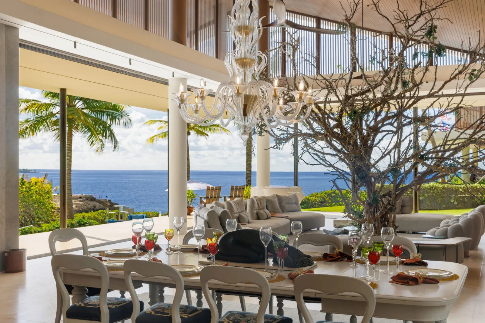 Dining room for twelve with ocean views, Villa Farallón, Punta Aguila, Casa de Campo®